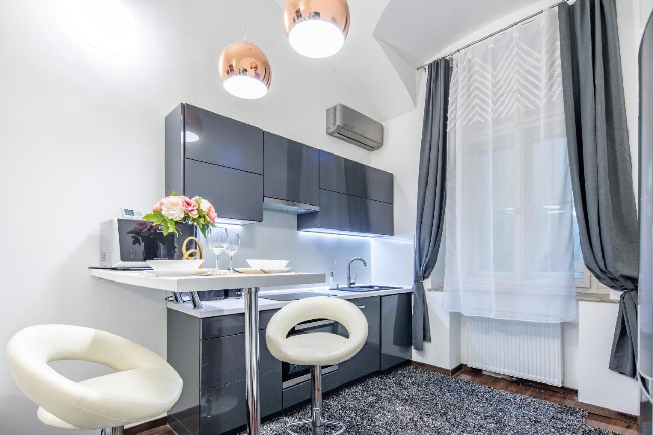Melody Meadow Apartment Budapesta Exterior foto